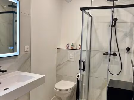 t2 de 55 m² avec balcon - proche luxembourg