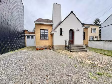 maison 3 chambres avec garage et jardin !