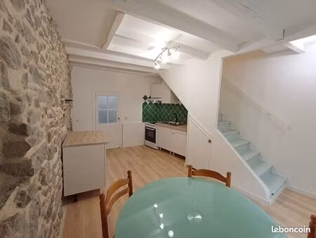 maison calme et rénovée. t2 bis