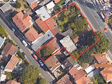 terrain 725 m² malakoff