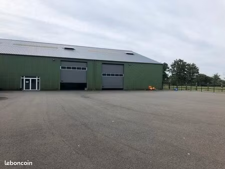 local d'activité 470 m²