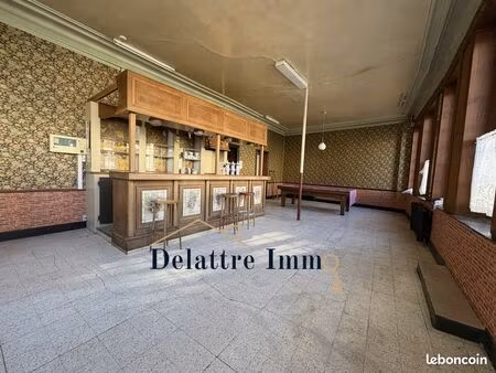 maison 8 pièces 250 m²