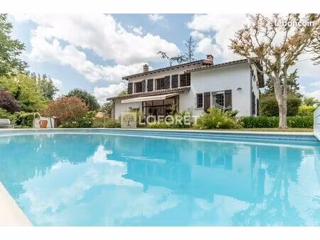 maison 6 pièces 175 m²