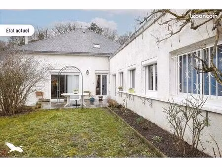 maison 6 pièces 158 m²