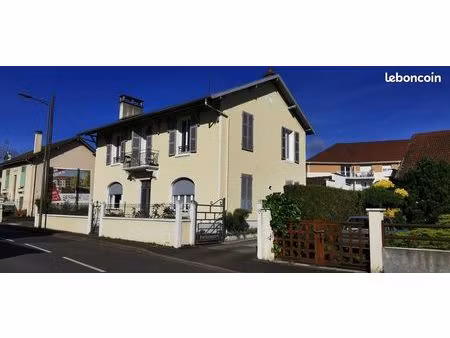 t4 - 85 m² proche centre ville de jurançon