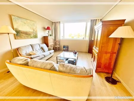 appartement 6 pièces 124 m²