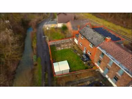 maison rénovée 3 ch  jardin  garage et panneaux photovolt.