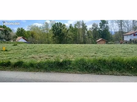 terrain constructible 811 m2