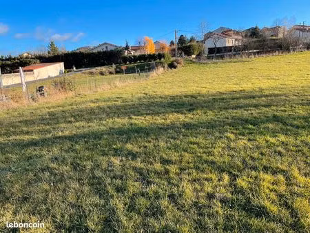 3 parcelles de terrain à bâtir hors lotissement