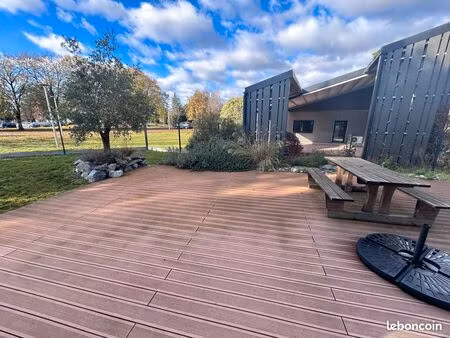 tarbes – quartier ormeau : bâtiment tertiaire indépendant  prestations premium  stationnem