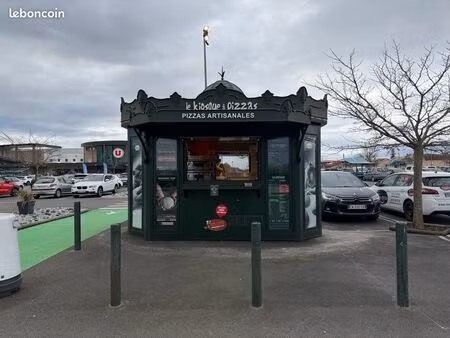 kiosque à pizzas savigneux