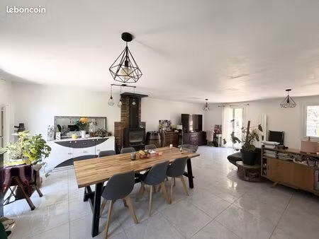 maison 4 pièces 125 m²
