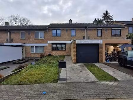 maison clé en main avec jardin sud-est