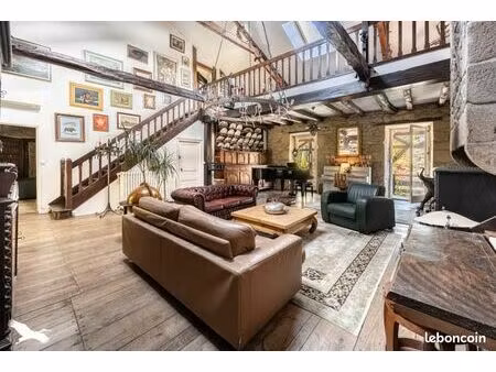 moulin 15 pièces 493 m²