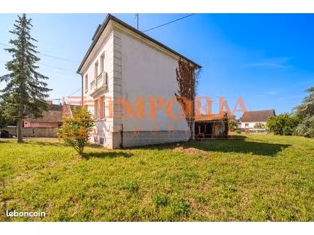 propriété 7 pièces 160 m²