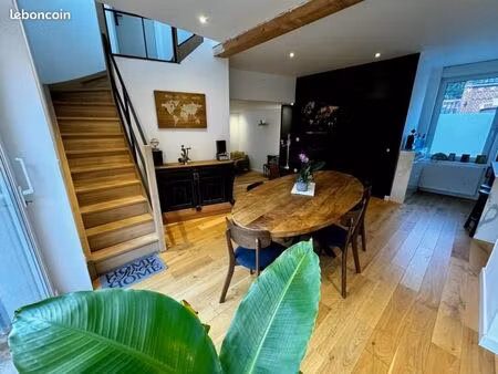 maison 5 pièces 126 m²