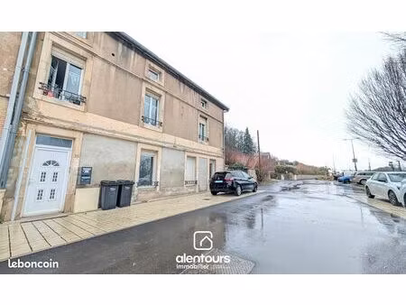 immeuble 14 pièces 273 m²