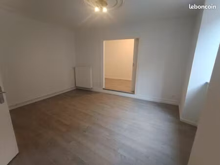 appartement dans maison bifamille au rdc 2-3 pièces centre marmoutier  cuisine équipée