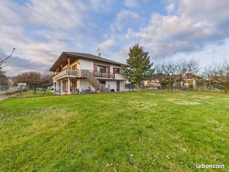 appartement 4 pièces 123 m²