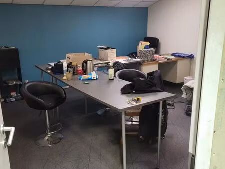 local industriel 125 m2