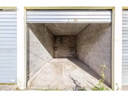 garage/box 13 m² lourdes