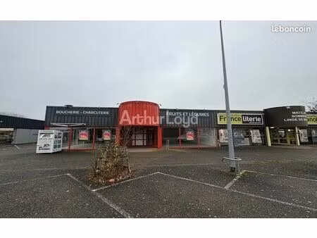 local commercial 430 m²