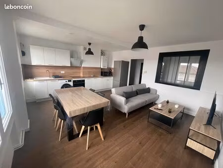 saint-genest-lerpt t2 46m² meublé refait à neuf