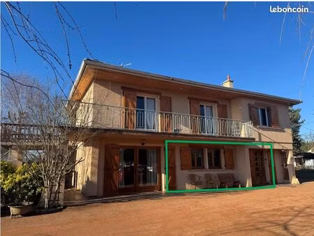 appartement meublé 1 chambre  jardin  parking