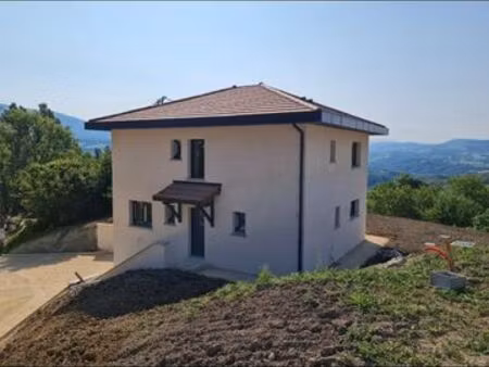 villa 132m2 avec garage et sous-sol de 2023 - disponible de suite