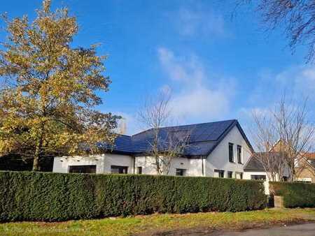 grande villa rénovée