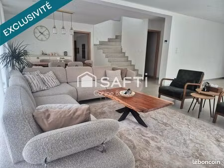 maison 7 pièces 168 m²
