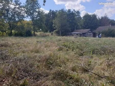 vente d’un terrain constructible sur 2 lots