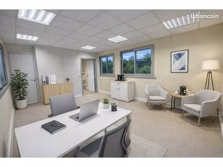 location double bureaux 29.5m2 elec inclus
