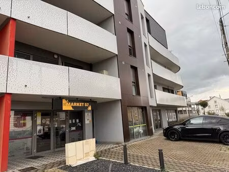 local commercial de 130m2 à louer à terville