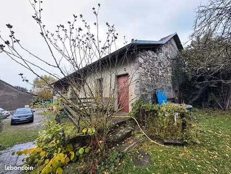 ferme 100 m² presilly