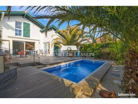 villa 4 pièces 90 m²