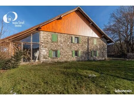 maison 4 pièces 157 m²