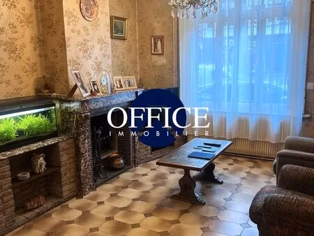 exclusivité - maison de ville hyper centre 3 chambres jardin