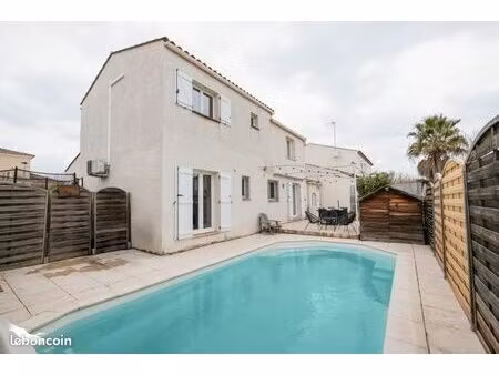 villa 6 pièces 140 m²