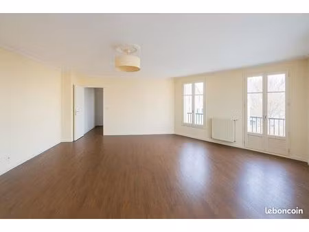 appartement 2 pièces 57 m²
