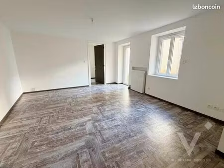 appartement 4 pièces 80 m²