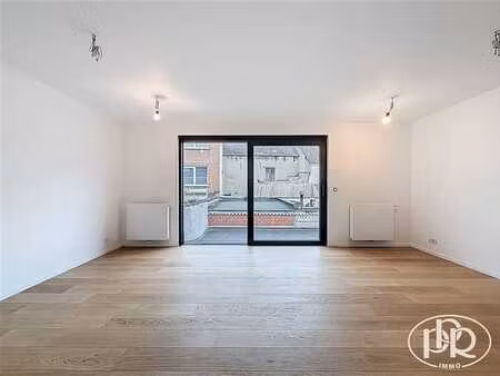 élec. conforme  terrasse 10 m²  frais réduits à 3% sous cond