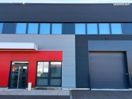 location locaux professionnel - bureaux et stockage