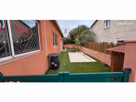 local commercial biarritz