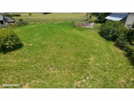 magnifique terrain plat 1488m² à 2 pas de la frontière