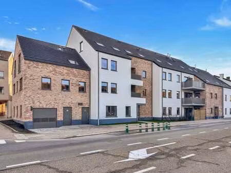 appartement neuf avec terrasse et parking