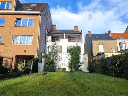 superbe appartement 2ch + balcon !