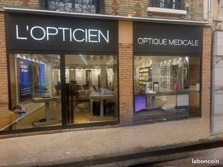 local commercial 166 m²