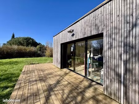 maison 8 pièces 224 m²