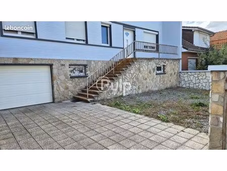 maison 7 pièces 128 m²